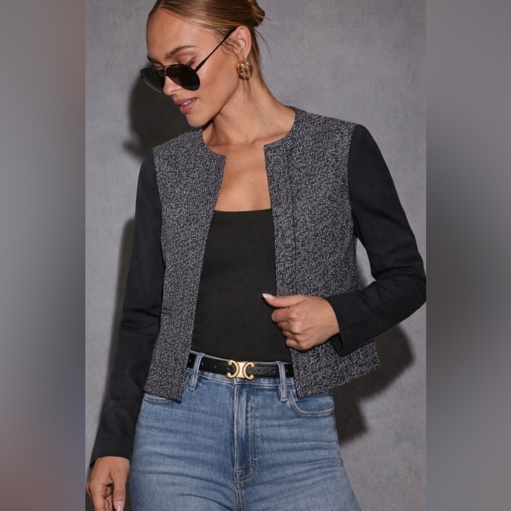 LOFT Black Tweed Front Mixed Media Top
Size 4 | Excellent Like-New Condition